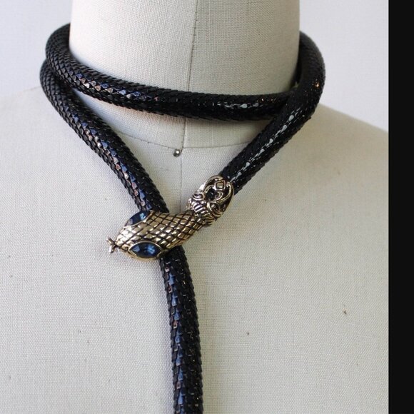 DL Auld- Vintage Snake Mesh Necklace/ Belt/ Bracelet with Blue Eyed Stones - Picture 8 of 8